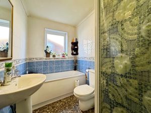 Downstairs Bathroom- click for photo gallery